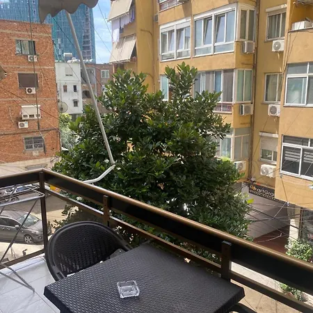 דירה Tirana Stay Suites *